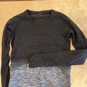 Lululemon swiftly tech long sleeve ombré black gray size 6